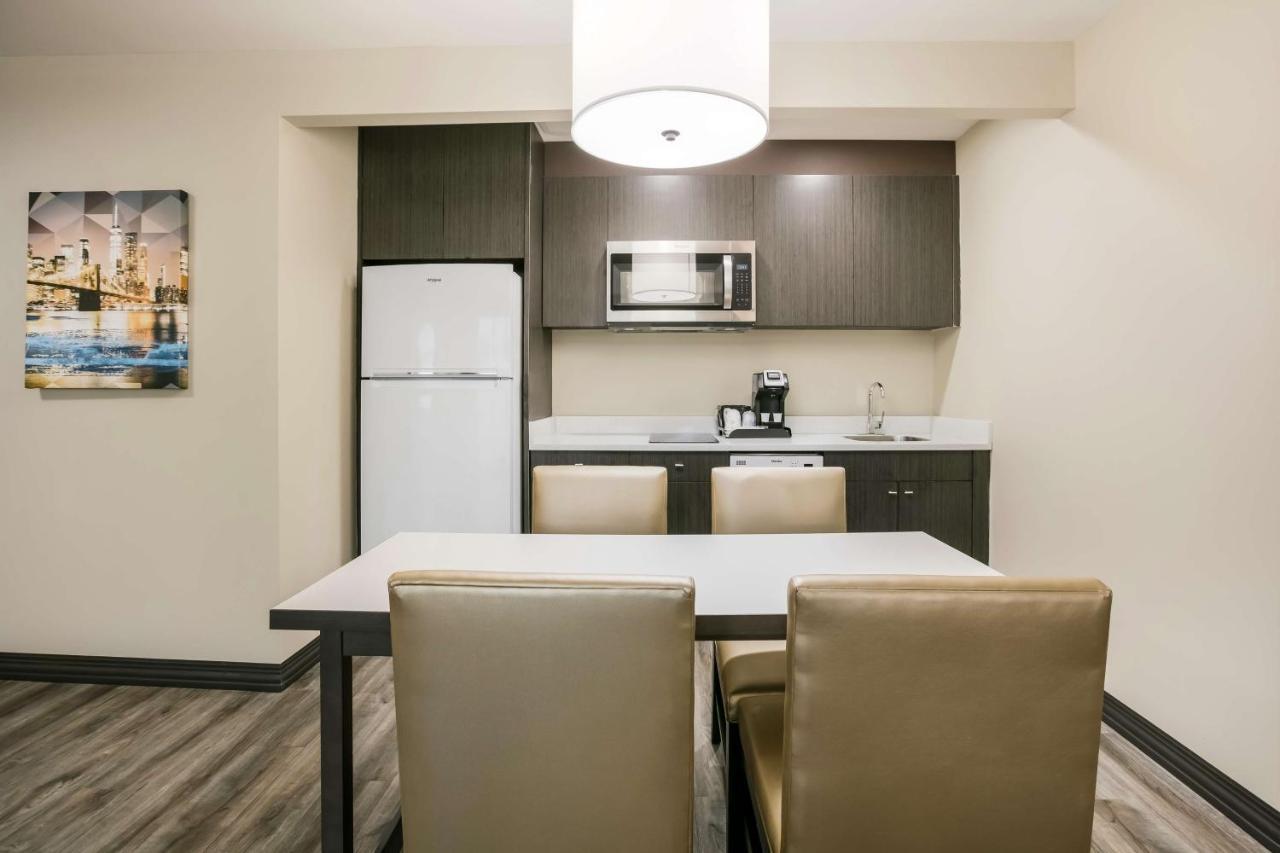 Best Western Plus Executive Residency Bronx 뉴욕 외부 사진