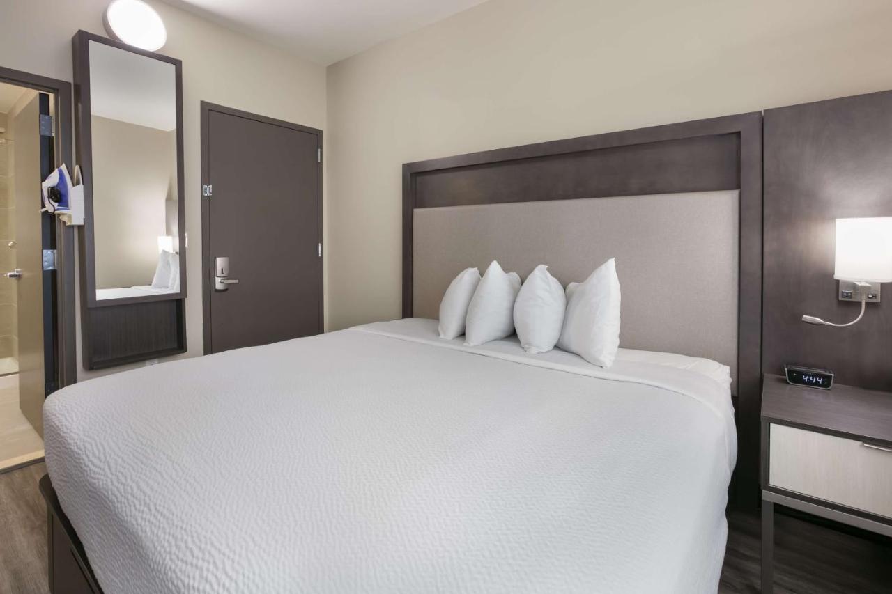 Best Western Plus Executive Residency Bronx 뉴욕 외부 사진