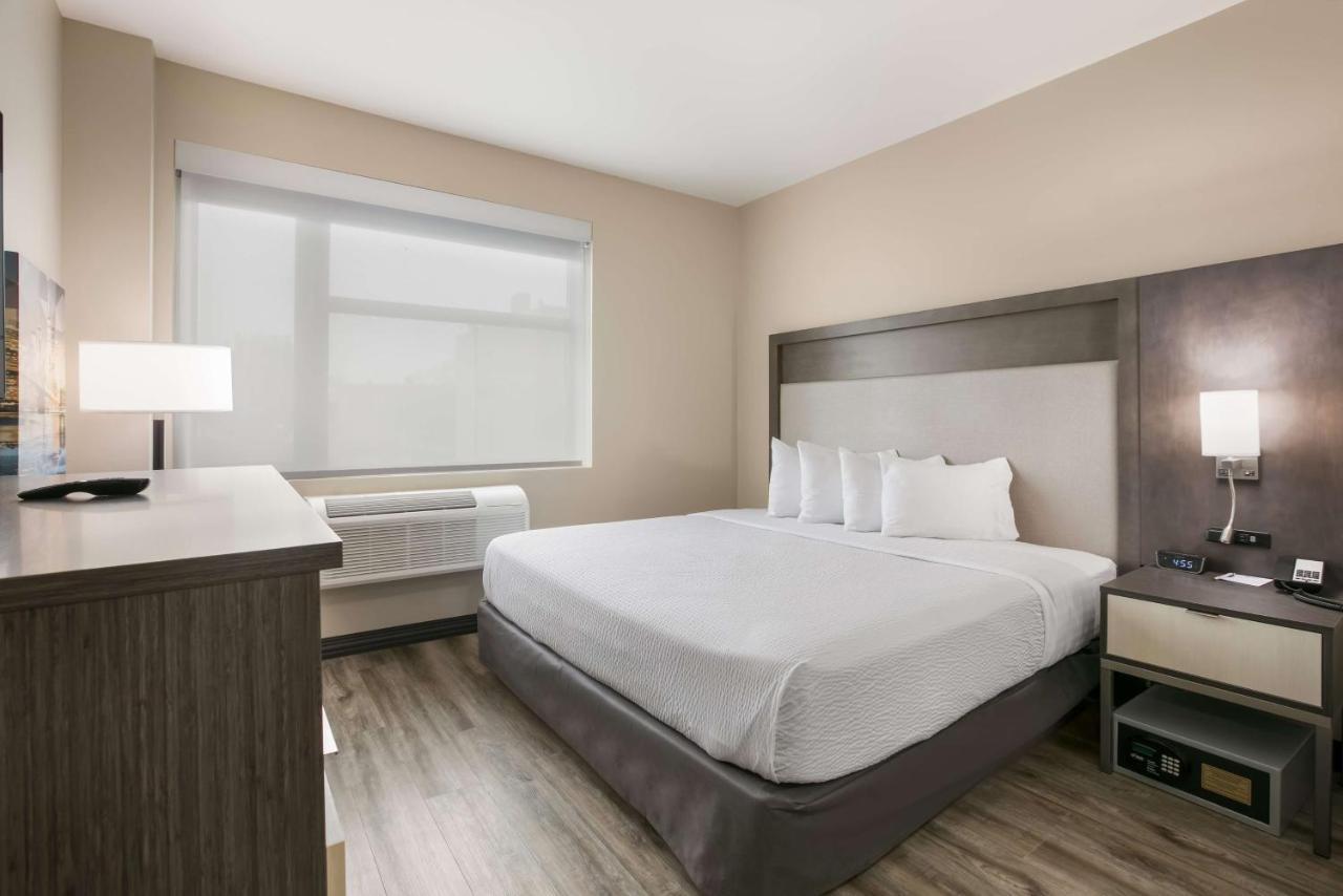 Best Western Plus Executive Residency Bronx 뉴욕 외부 사진